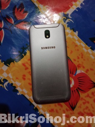 Samsung Galaxy J5 pro